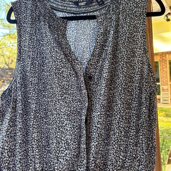 NWOT LANDS END Wide-leg ditsy floral jumpsuit - Picture 3 of 5